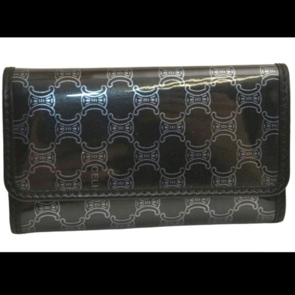 🔥 NWT Authentic CELINE Macadam Blason Vinyl Leather 6 Hooks Key Case - Picture 10 of 15